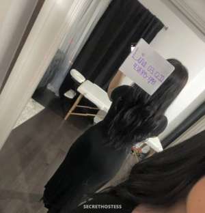 25 year old Caucasian Escort in Quebec City Je suis une DÉESSE passionné Liina xoxo