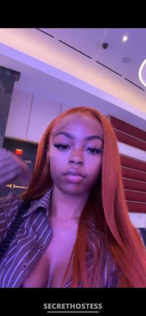 Exotic Native ready to cream and squirt can do BOTH papiii 21 year old Escort in Omaha NE