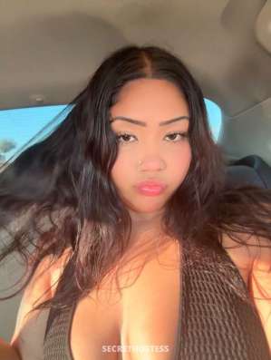 Come see me daddy I m a thick Mix Latina with fat jucie 21 year old Escort in Lancaster CA