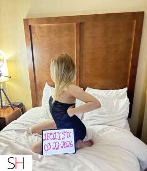 Tiny polish party blondesnowbunny ellie is back 25 year old Escort in Brampton