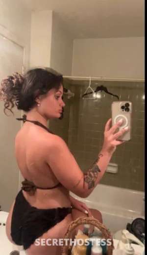 Female Escorts Available for incall and outcall service 26 year old Escort in Chicago Falls IL