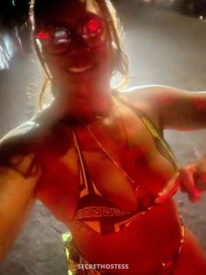 $upperHead 32 year old Escort in Orange County CA