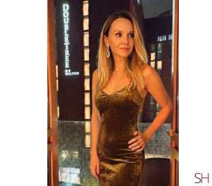 43 year old Escort in Leeds Sky Blue Sensual New In Leeds Legs for Days GFE, Independent
