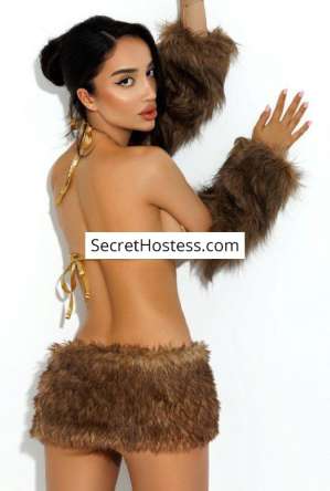 23 year old Caucasian Escort in Riyadh Moongirl, Agency