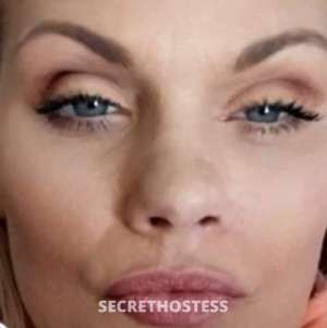 incall and outcall available no deposit needed on local 48 year old Escort in Tucson AZ