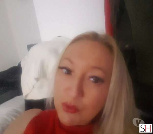 Lauren 38Yrs Old Escort Image - 1