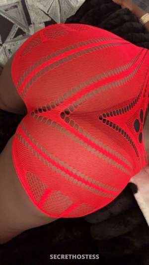 WET &amp; Ready 22 year old Escort in Wichita KS