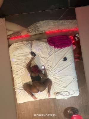 23Yrs Old Escort Image - 3