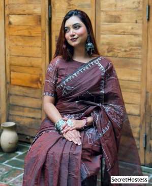 Escort model Tamil, Singapore 25 year old Escort in Singapore