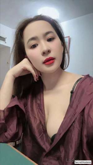 Escort model Cherry, Singapore 25 year old Escort in Singapore