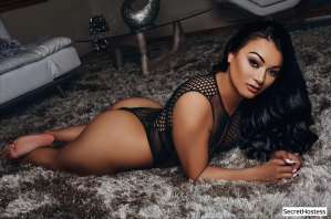 20 year old Escort in Sacramento CA Escort model Gia rose, Sacramento