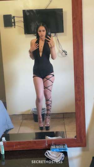 25 year old Filipino Escort in Bakersfield CA Sweetest exotic honey around