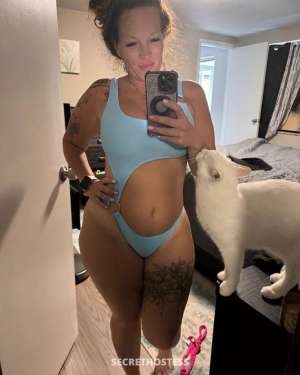 47 year old Escort in San Antonio TX Ready to have a good .time with my wet .tiny p***y?? hit me 