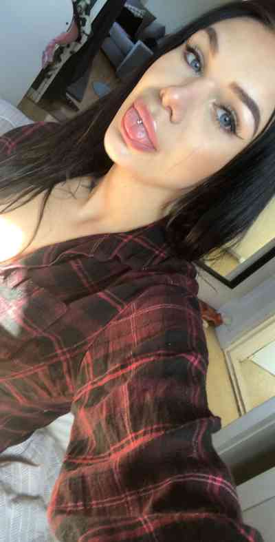 25 year old Escort in Al-Hofuf Add me on telegram @Ella43500