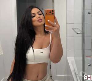 22Yrs Old Escort London Image - 3