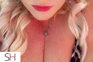 Experience Charlotte Incall SENSUAL &amp; TANTRIC , 37 year old Escort in Comox Valley