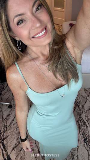 Always available for *,69,*,breastfuck, Head and doggy**** 34 year old Escort in Sioux City IA