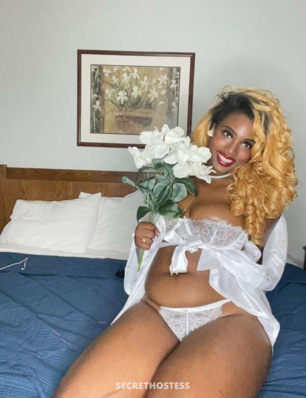 EloraWynter 22Yrs Old Escort Suffolk VA Image - 3