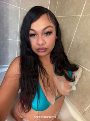 Latina Mami 21 year old Escort in Bakersfield CA