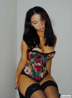 22 year old Escort in Phoenix AZ Escort model Dehbrina, Phoenix