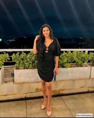 Escort model Tamil, Singapore 25 year old Escort in Singapore