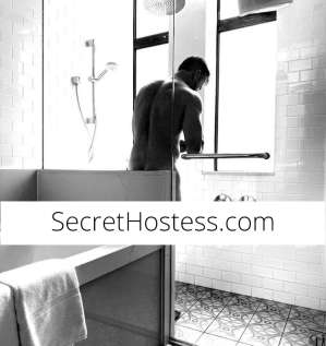 Levi James 38 year old Escort in Tweed Heads