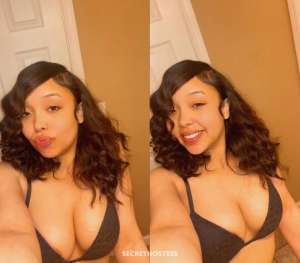 new in town 25 year old Escort in Syracuse NY