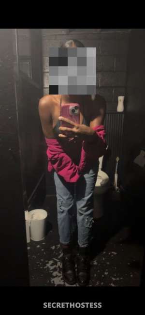 slim thick with my cute ass 24 year old Escort in Lawton OK