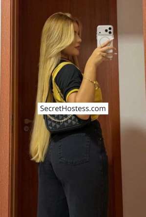 24 year old Latin Escort in Pula Kim, Independent