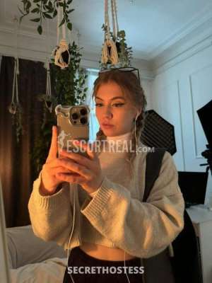 Olesya, agency Escort in Oslo (Olesya, agency Escort in Oslo 25 year old Escort in Roma