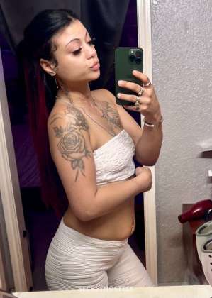 (NO MEETS) Miss.PinkFreak,ThePu$$yPink👅💦/ FaceTime 29 year old Escort in Hickory NC