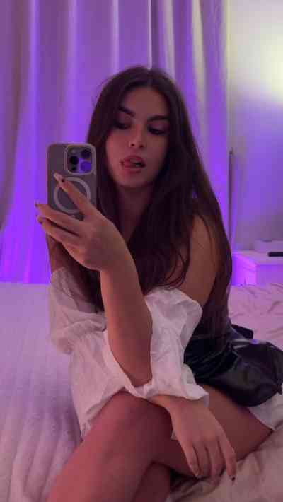 29 year old Afghan Escort in Calp Mi Telegram @NATHALIA340