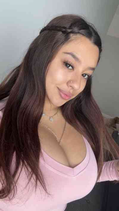 25 year old Escort in New Cairo Add me on telegram @dollyswiss