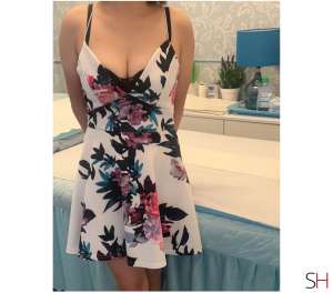25 year old Chinese Escort in Belfast Lovely Chinese Massage Service to Pleasure Your Body Need, 