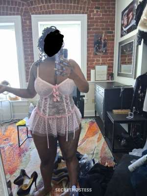 Read before contact nothing under 33 year old Escort in Southern Maryland DC