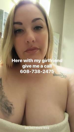 26 year old Escort in Lafayette IN 2 girls available come complete your fantasy
