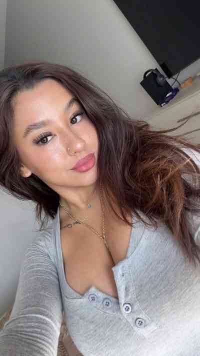 25 year old Escort in El Gouna Add me on telegram @dollyswiss