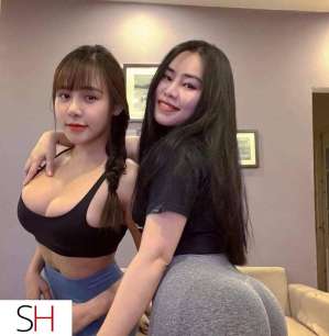 20 year old Asian Escort in Burnaby/New Westminster Super hot Japanese girl. duo available