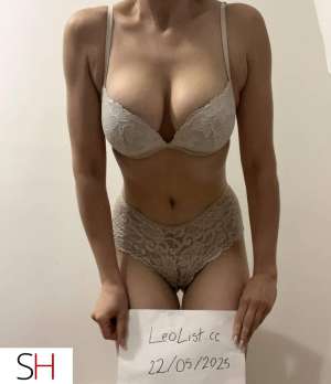 26 year old Caucasian Escort in Vancouver Small town submissive girl