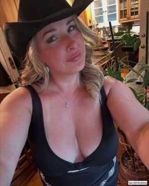 41 year old Escort in Las Vegas NV Escort model Joanne, Las Vegas