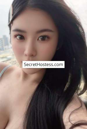 25 year old Asian Escort in Prague Danla, Agency