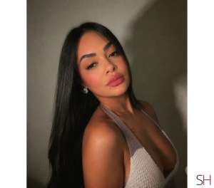 24 year old Brazilian Escort in Watford Hertfordshire £40 🇧🇷 NEW ANA 🍑 BRAZILIAN IN Watford - WD17, 