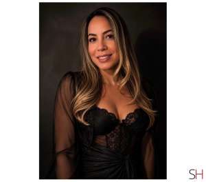 CHLOE.GIRL .%GENUINE., Independent 25 year old Escort in Swindon