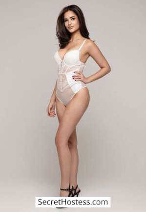 22 year old American Escort in London Lexie, Pasha Agency