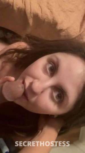 Without condom Low rate available for 24 7 incall and 22 year old Escort in Manhattan KS