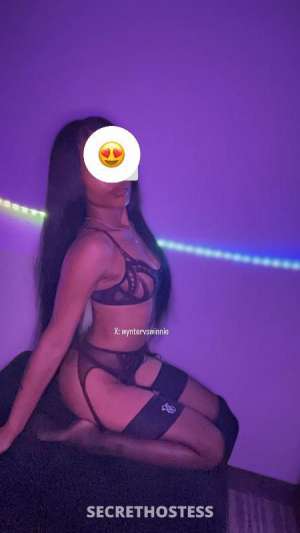 23 year old Escort in Quad Cities IA sexy petite WYNTER