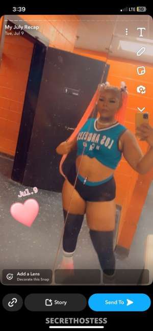 Walks like a model grants your wishes like a genie in a 27 year old Escort in Albany GA
