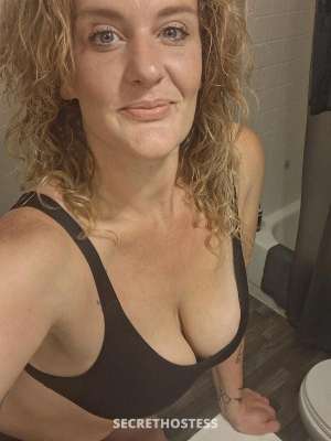 35 year old Escort in Baltimore MD $$75$$ carplay sloppy bj special available now