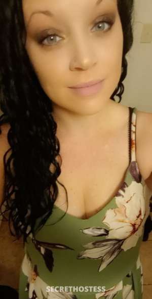 35 year old Escort in Baltimore MD lonely vixen seeking strong man