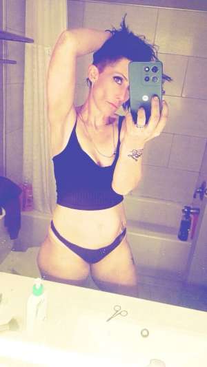 Tease Me Taste Me Touch Me 39 year old Escort in Savannah GA